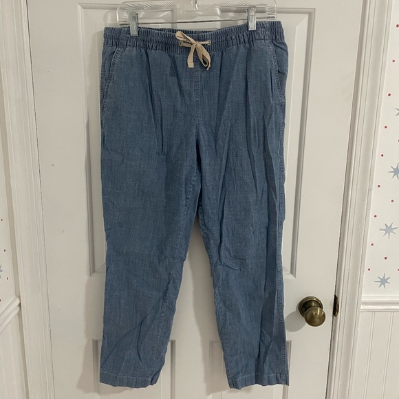 LL Bean Women's Lakewashed Pull-On Chinos, Mid-Rise Chambray Ankle Pants - Picture 2 of 3